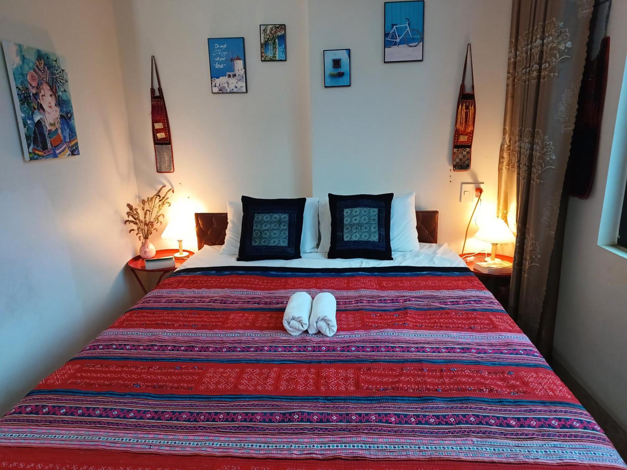 Yolo Ha Giang Adventures, Motorbike And Loop Tours Hotell Exteriör bild
