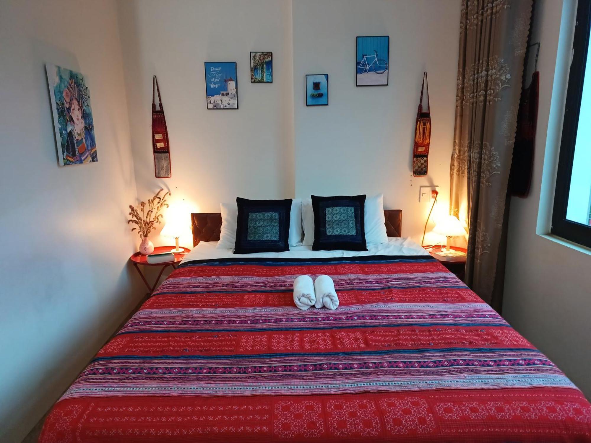 Yolo Ha Giang Adventures, Motorbike And Loop Tours Hotell Exteriör bild
