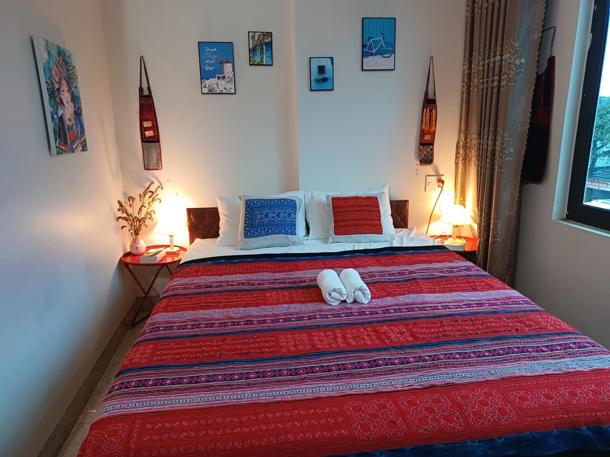 Yolo Ha Giang Adventures, Motorbike And Loop Tours Hotell Exteriör bild