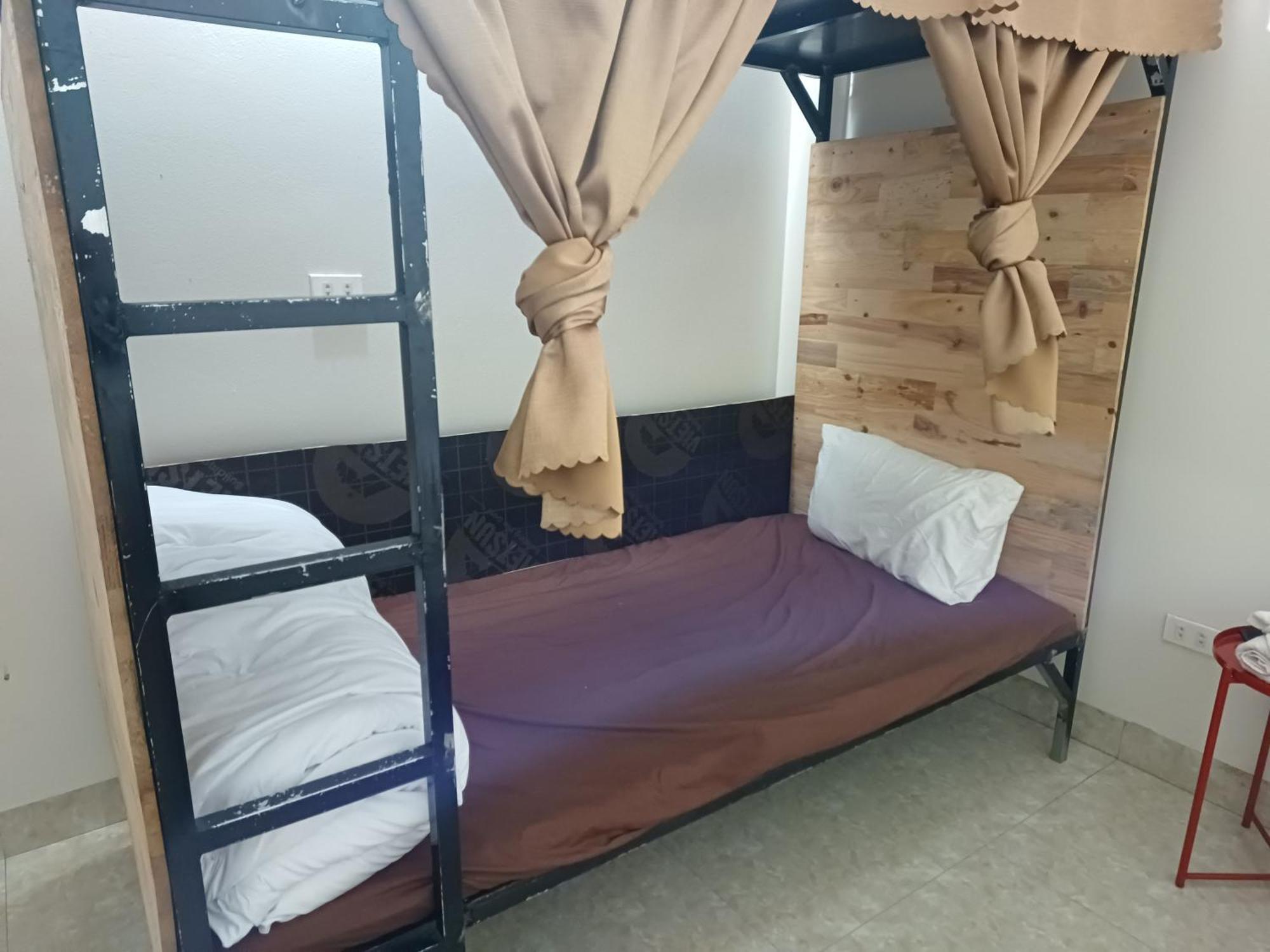 Yolo Ha Giang Adventures, Motorbike And Loop Tours Hotell Exteriör bild